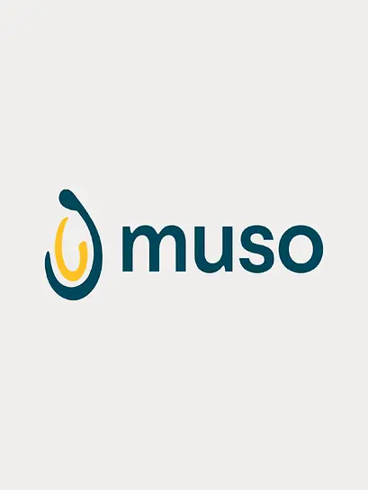 Muso Logo mit einem weissen, stilisierten Tropfensymbol auf einem hellblauen Hintergrund